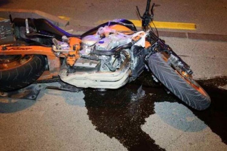 Neftçalada yol qəzasında motosiklet sürücüsü ölüb