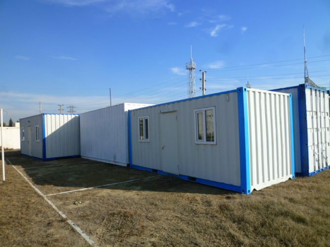 Россия отправила МЧС Азербайджана 15 мобильных контейнеров для использования в полевых условиях
