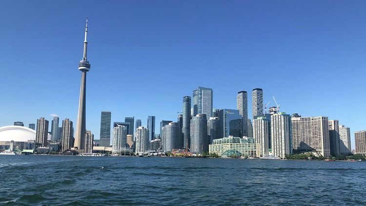 Канада вводит ограничения на ведение бизнеса с Китаем
