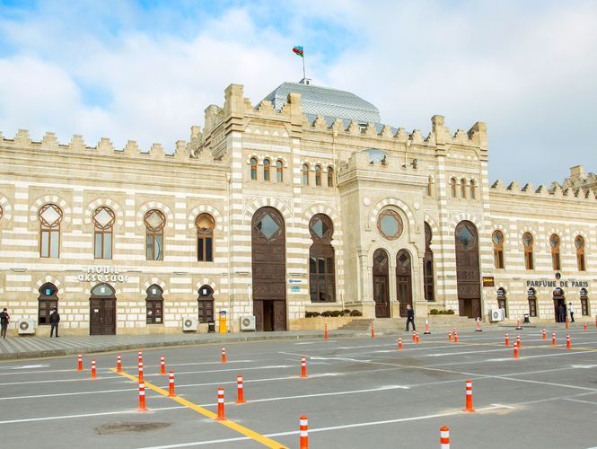 Modern parking lots being created in area of Baku Railway Station
