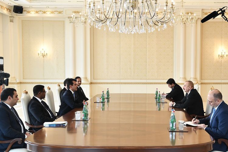 Президент Ильхам Алиев принял гендиректора ИСЕСКО - ОБНОВЛЕНО