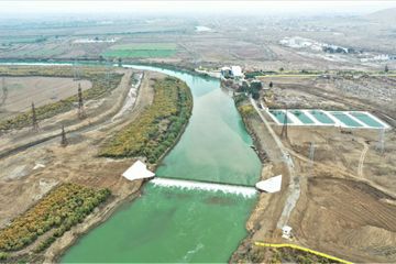 Kürdə sualtı beton bənd inşa edilib - FOTO