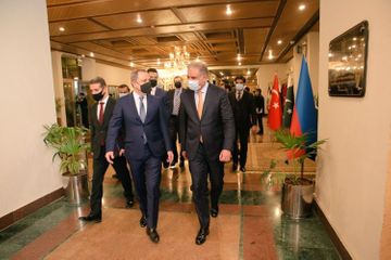 Главы МИД Азербайджана и Пакистана провели встречу