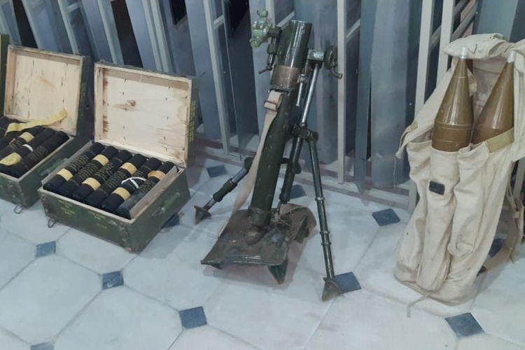 Обнаружены боеприпасы, оставленные в Суговушане армянскими вооруженными подразделениями при бегстве - ВИДЕО