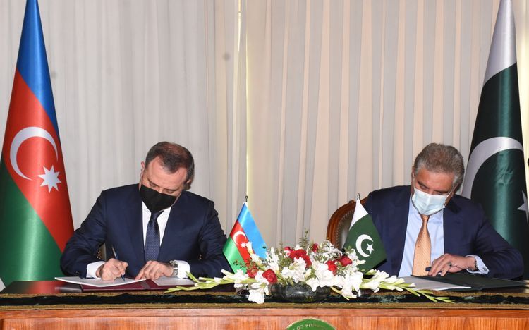 Azerbaijan and Pakistan sign an agreement on cooperation