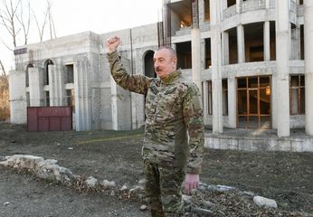 Prezident İlham Əliyev Füzuli rayonunda Füzuli-Şuşa yolunun və hava limanının təməlini qoyub, Şuşa şəhərində səfərdə olub  - FOTO - YENİLƏNİB 1