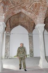 Azərbaycan Prezidenti Şuşadakı Saatlı məscidinə “Qurani-Şərif” hədiyyə edib