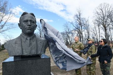 President Ilham Aliyev laid foundation stones for Fuzuli-Shusha highway and Fuzuli airport in Fuzuli district, visited the city of Shush - UPDATED-1