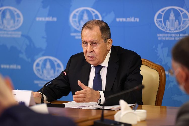 Russian FM calls on Armenian officials to refrain from political statements in Karabakh