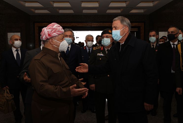 Hulusi Akar: “Məqsədimiz PKK problemini ortadan qaldırıb, qonşularımızla dinc şəkildə yaşamaqdır”