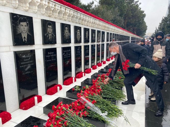 Ukrayna səfiri: "Hər bir ölkənin tarixində faciəvi səhifələr var, Azərbaycan üçün bu, 20 Yanvar tarixidir"