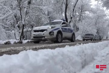 Qar Ağsu aşırımında və Muğanlı dolaylarında nəqliyyatın hərəkətini çətinləşdirib - FOTO