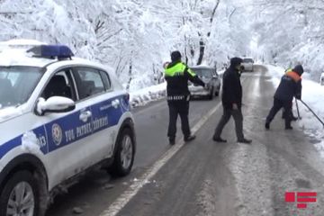 Qar Ağsu aşırımında və Muğanlı dolaylarında nəqliyyatın hərəkətini çətinləşdirib - FOTO