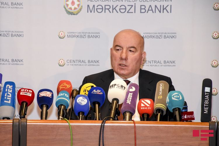 Председатель ЦБА: Страховой и капитальный рынки Азербайджана развивались слабо 