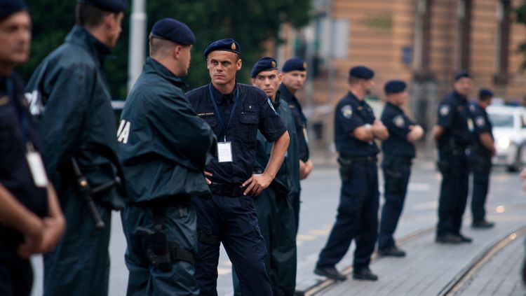 Полиция Хорватии ищет мужчину, убившего четырех человек