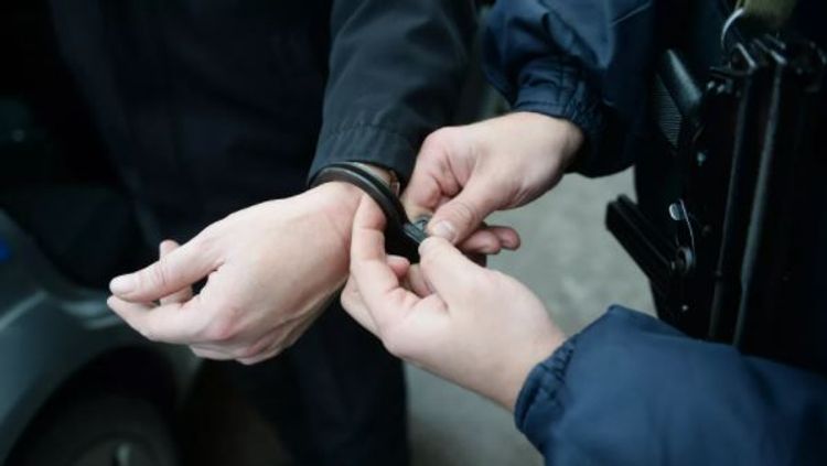 За участие в несогласованной акции в России задержали 13 человек