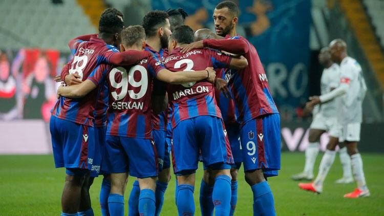 “Trabzonspor” “Beşiktaş”ın uğurlu seriyasını qırıb liderlikdən salıb