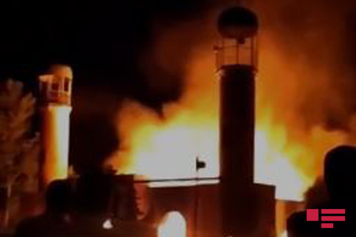 Sabirabadda məsciddə baş verən yanğın söndürülüb - FOTO  - VİDEO  - YENİLƏNİB 