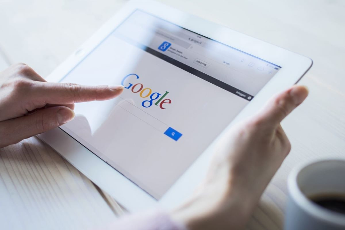 "Google" axtarış sisteminin Azərbaycanda bazar payı azalıb
