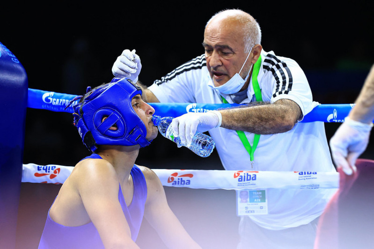 Azerbaijani boxer finishes European Championship with silver medal