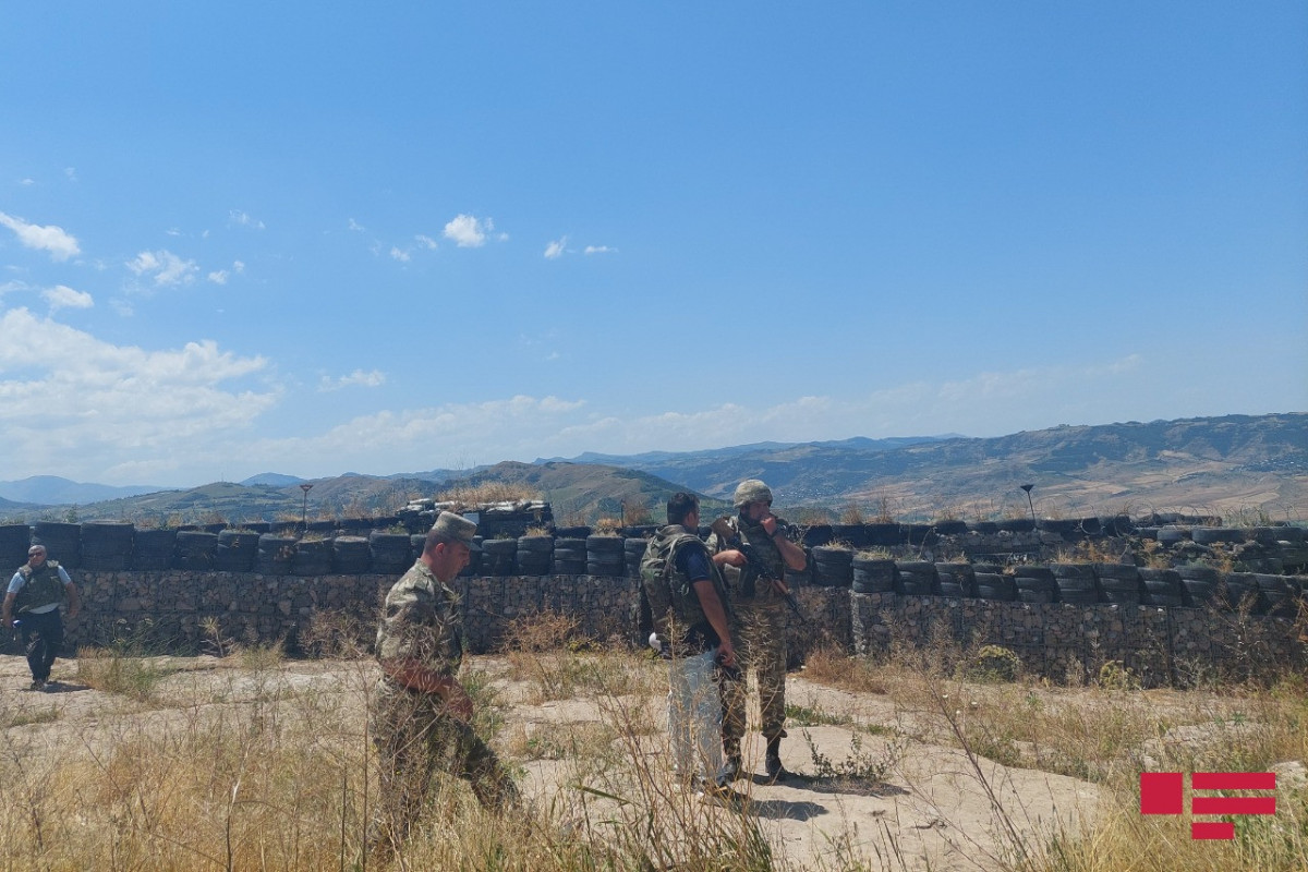 «Битва началась здесь и завершилась победой в Карабахе»: Репортаж с поста, где погиб генерал Полад Гашимов