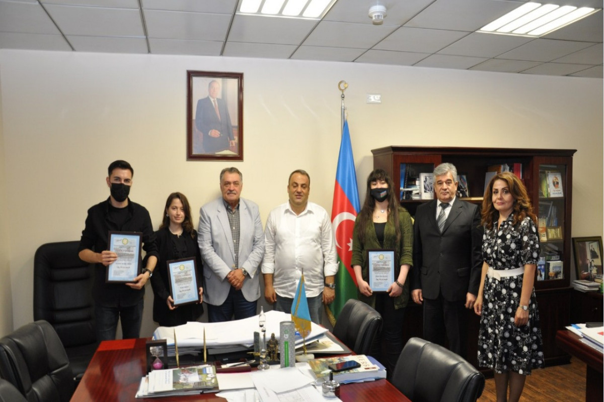 Замминистра встретился с турецкими психологами, прибывшими в Азербайджан по приглашению МЧС