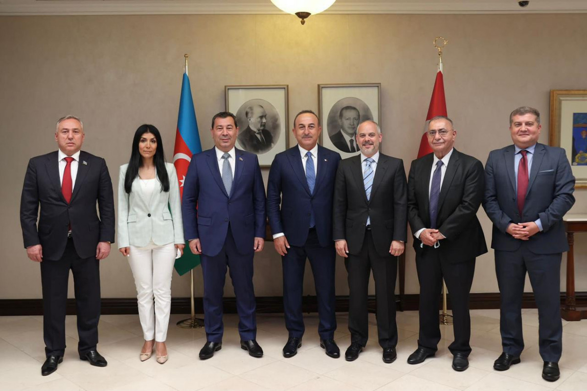 Глава МИД Турции принял делегацию Милли Меджлиса-ФОТО 