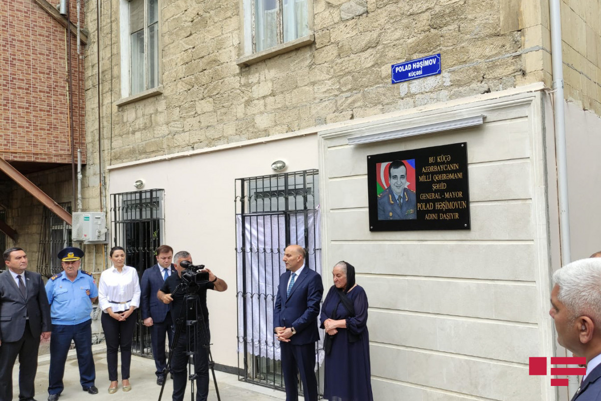 В Сумгайыте состоялась церемония открытия памятника и барельефа памяти Полада Гашимова