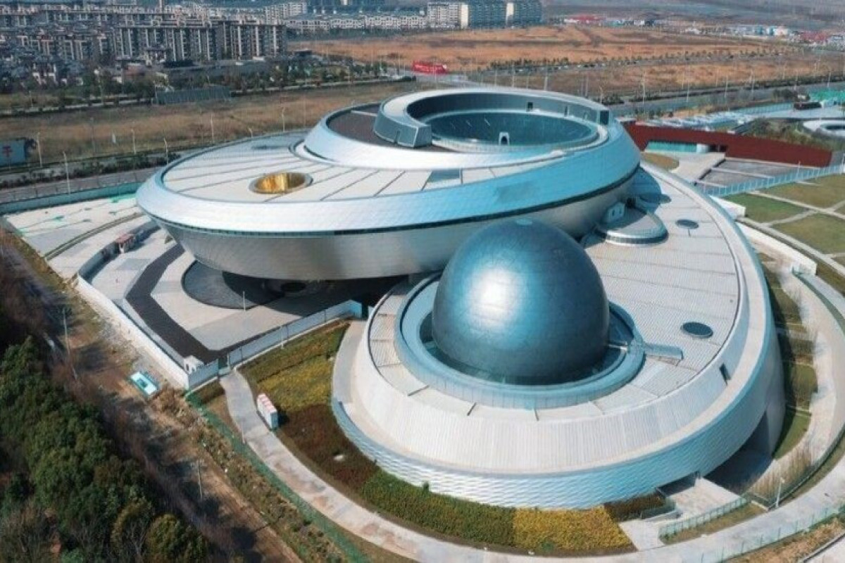 “Şanxay Planetarium” kompleksi
