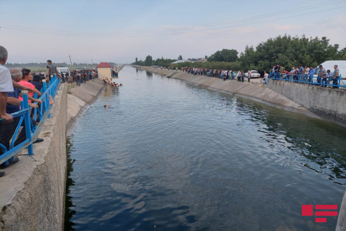 Şəmkirdə su kanalında batan oğlanın axtarışları