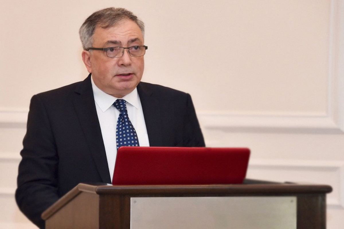 Директор Центра общественного здравоохранения и реформ Гахраман Агвердиев