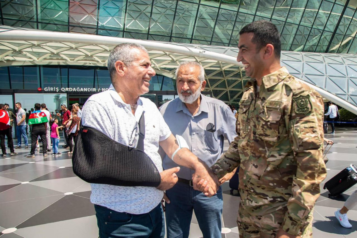 Из Турции на родину после лечения вернулись еще 6 участников войны