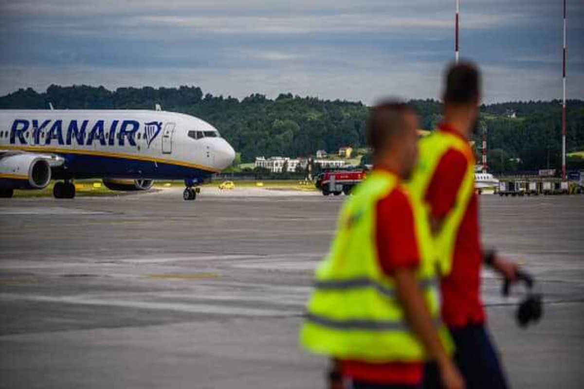 Budget airline Ryanair posts 273 million euro loss as Covid continues to wreak havoc