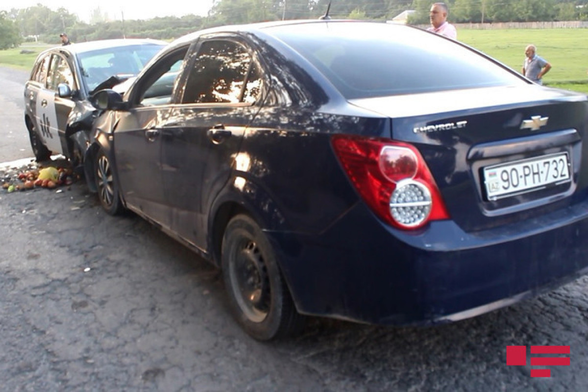 В Гахе столкнулись два легковых автомобиля, пострадали 7 человек, в том числе один ребенок -ФОТО -ОБНОВЛЕНО 