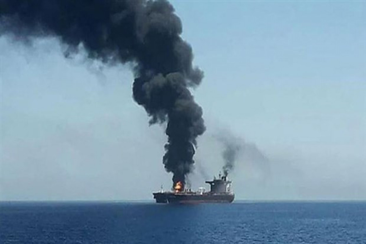 İranın hərbi gəmisində baş verən yanğında 33 nəfər xəsarət alıb - YENİLƏNİB  - VİDEO 