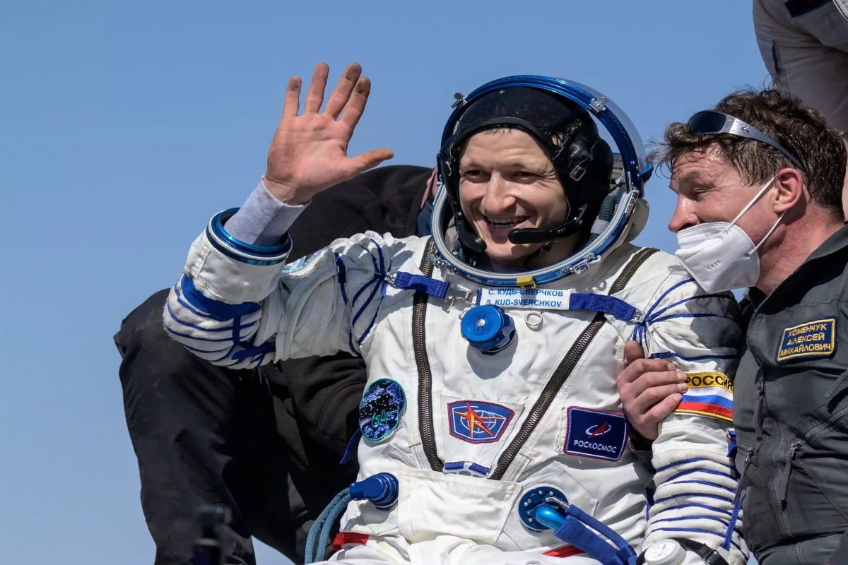 Russian cosmonauts go on first spacewalk in 2021