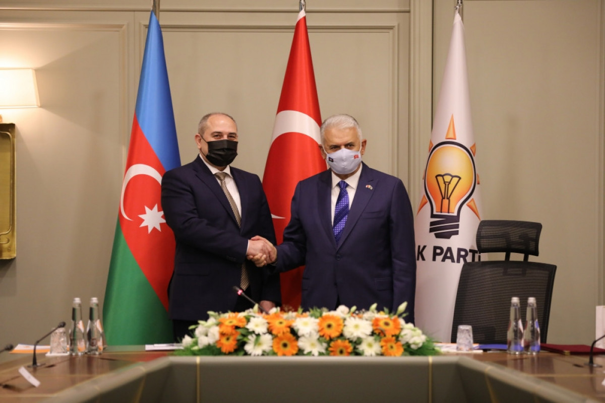 YAP-AKP əməkdaşlığı inkişaf edir