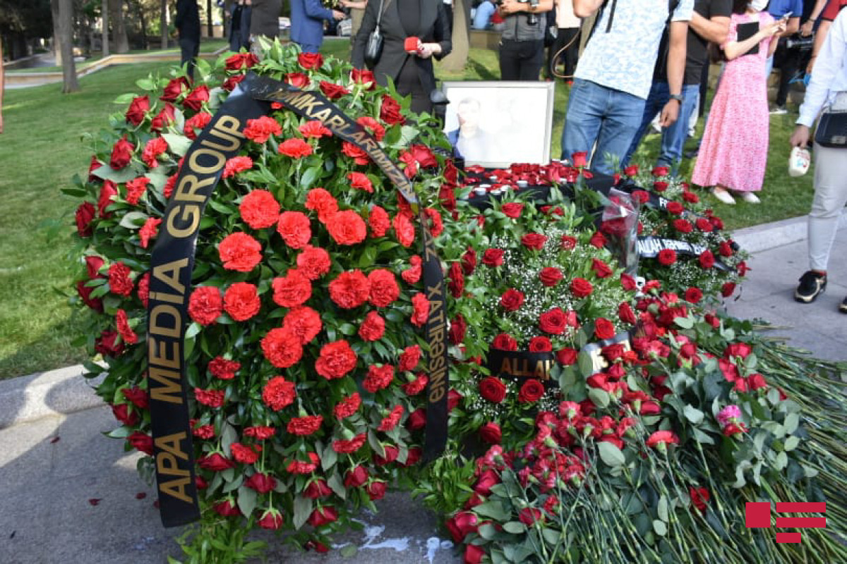 Сотрудники «APA Media Group» почтили память погибших в Кяльбаджаре журналистов