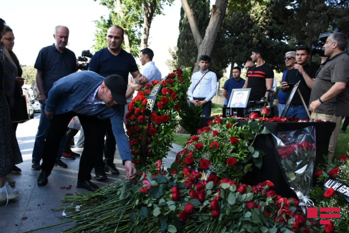 Employees of APA Media Group commemorated media workers, martyred in Kalbajar-PHOTO 