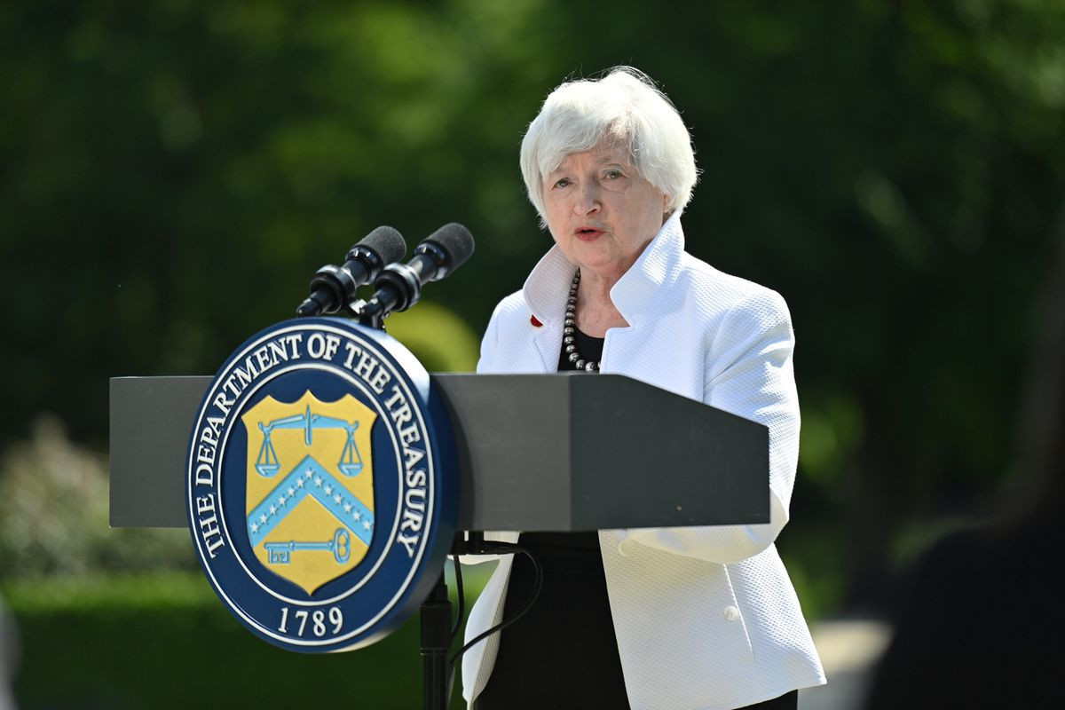 Yellen says higher interest rates would be 