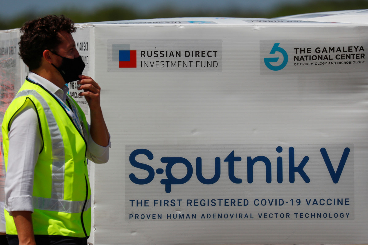 Argentina receives first batch of components for Sputnik V production
