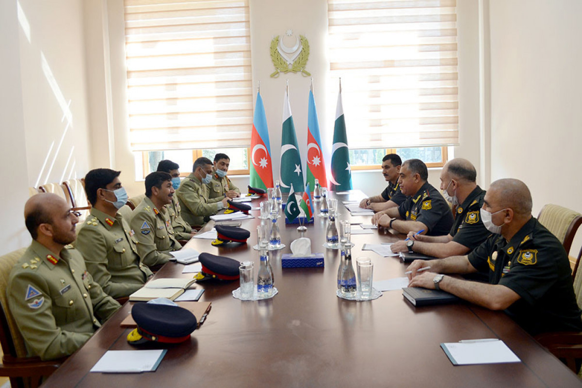 Azerbaijani and Pakistani servicemen discussed issues of operational planning in Baku