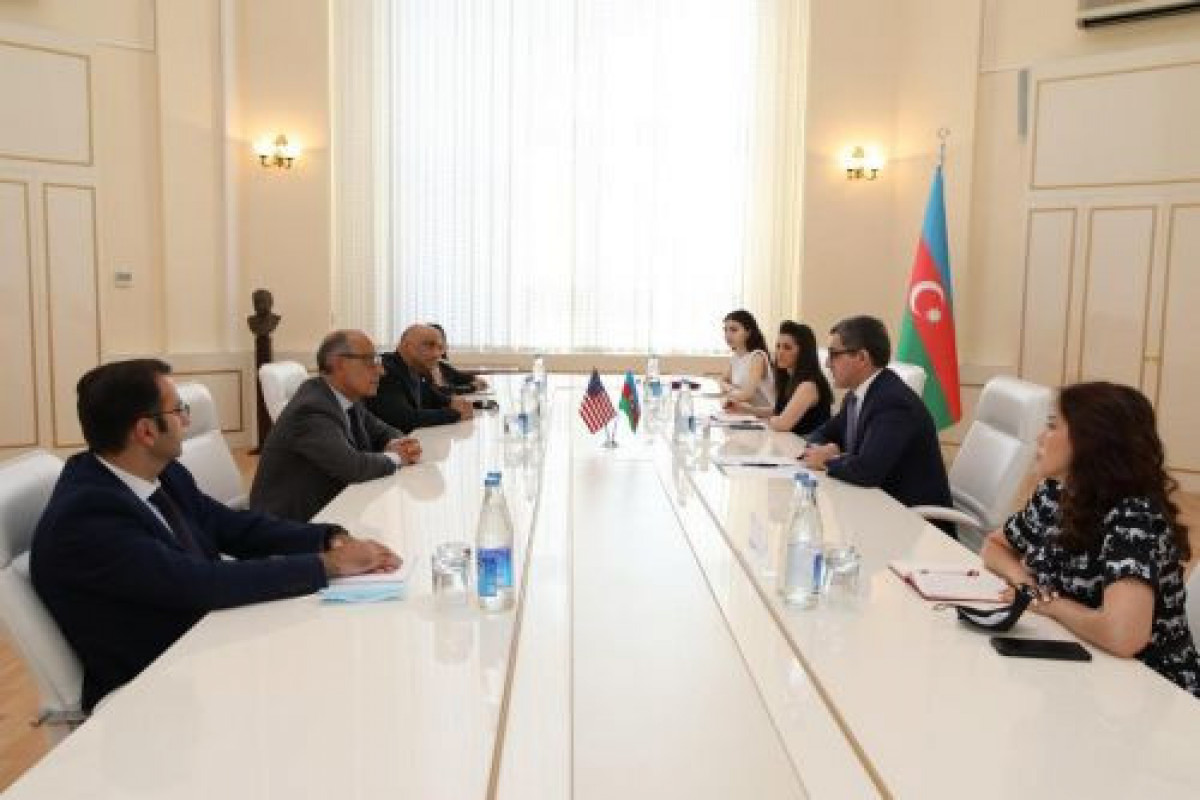 Azərbaycan və ABŞ qurumları arasında əməkdaşlıq memorandumu imzalanıb