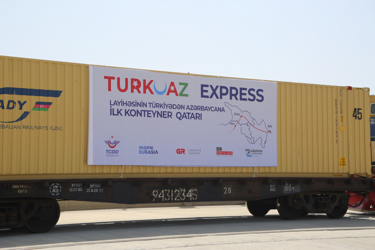 TURKUAZ layihəsi çərçivəsində növbəti konteyner qatarı Azərbaycana gəlib