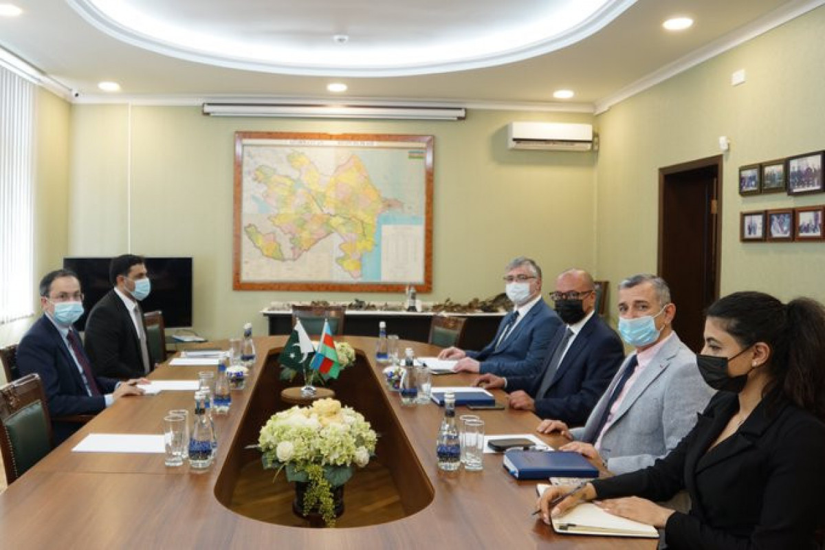 Azerbaijan and Pakistan exchange views on demining activities