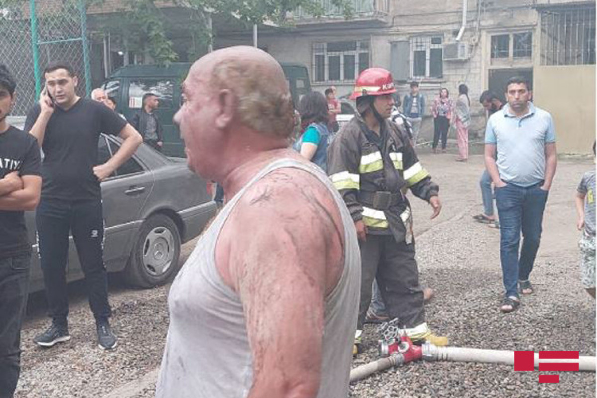 Двое пострадавших при пожаре в жилом здании в Гяндже скончались -ФОТО -ВИДЕО -ОБНОВЛЕНО-4 