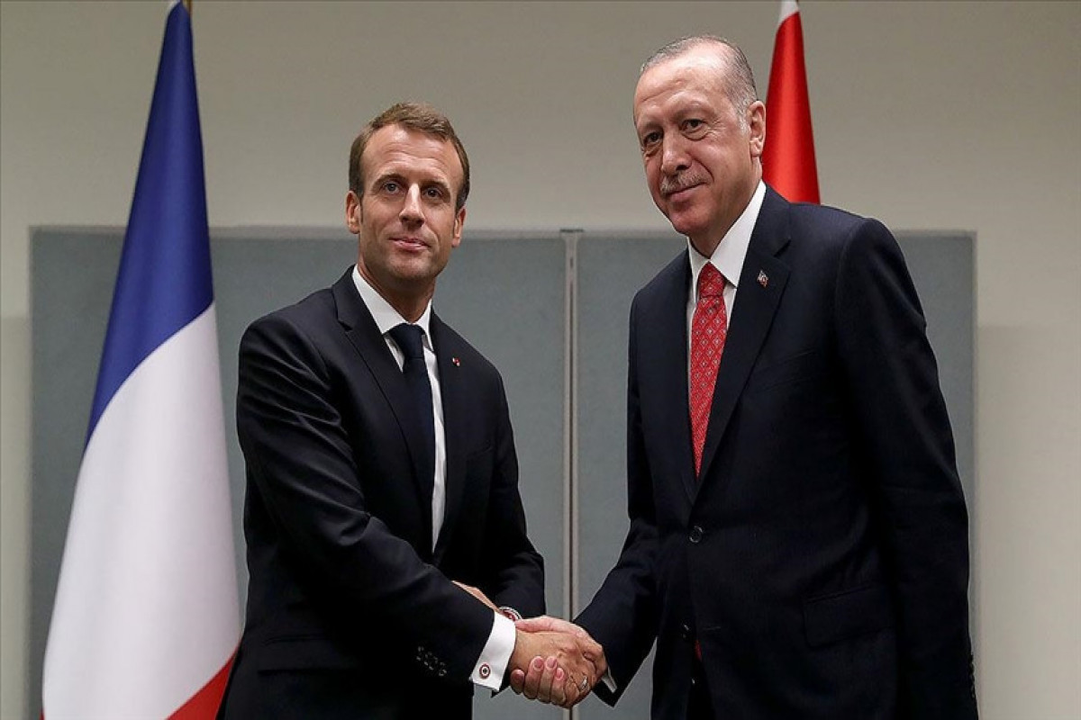 Recep Tayyip Erdogan and Emmanuel Macron