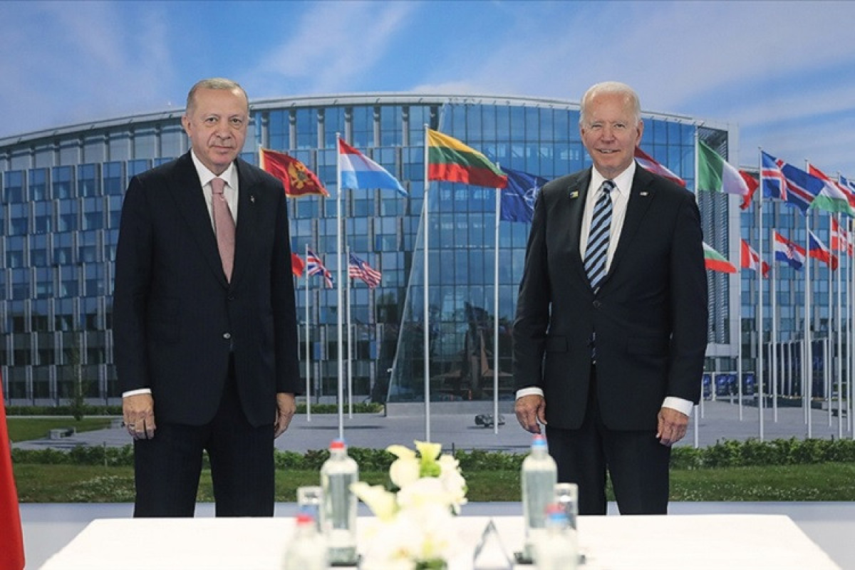 Türkiyə Prezidenti Rəcəb Tayyib Ərdoğan və ABŞ Prezidenti Co Bayden