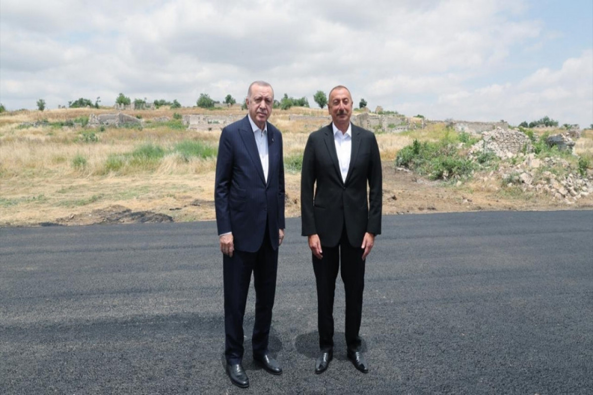 Azerbaijani President Ilham Aliyev welcomed Turkish President Recep Tayyip Erdogan in Fuzuli district