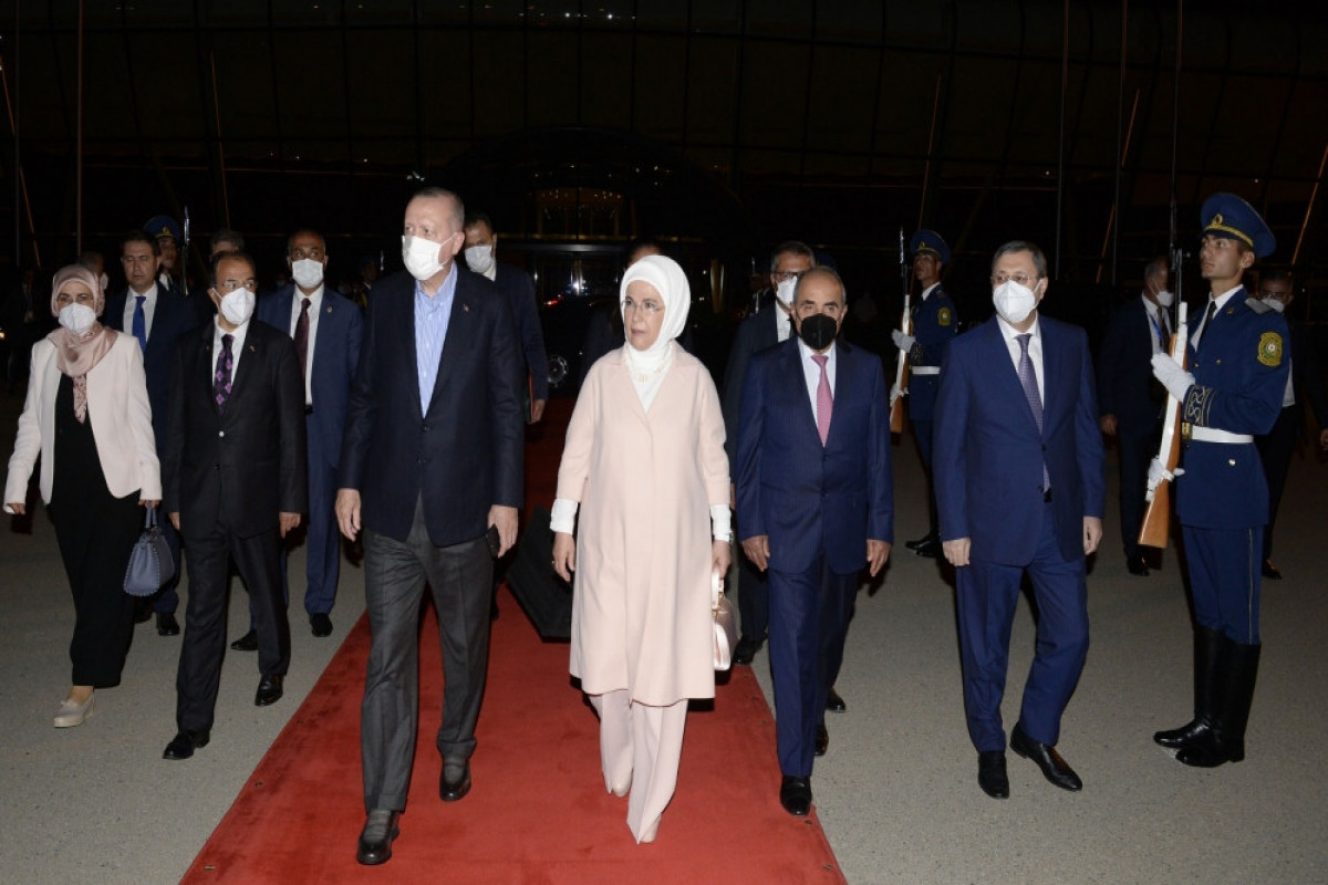Завершился официальный визит президента Турции в Азербайджан-ФОТО 